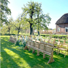 Vintage houten kerkbank huren