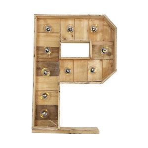 Kleine houten licht letter P huren bij Loods of Rentals