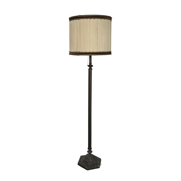 Vloerlamp 11