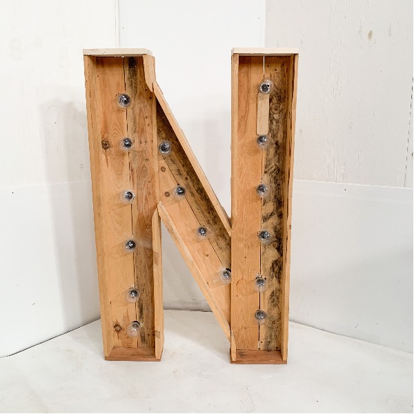 Lichtletter N
